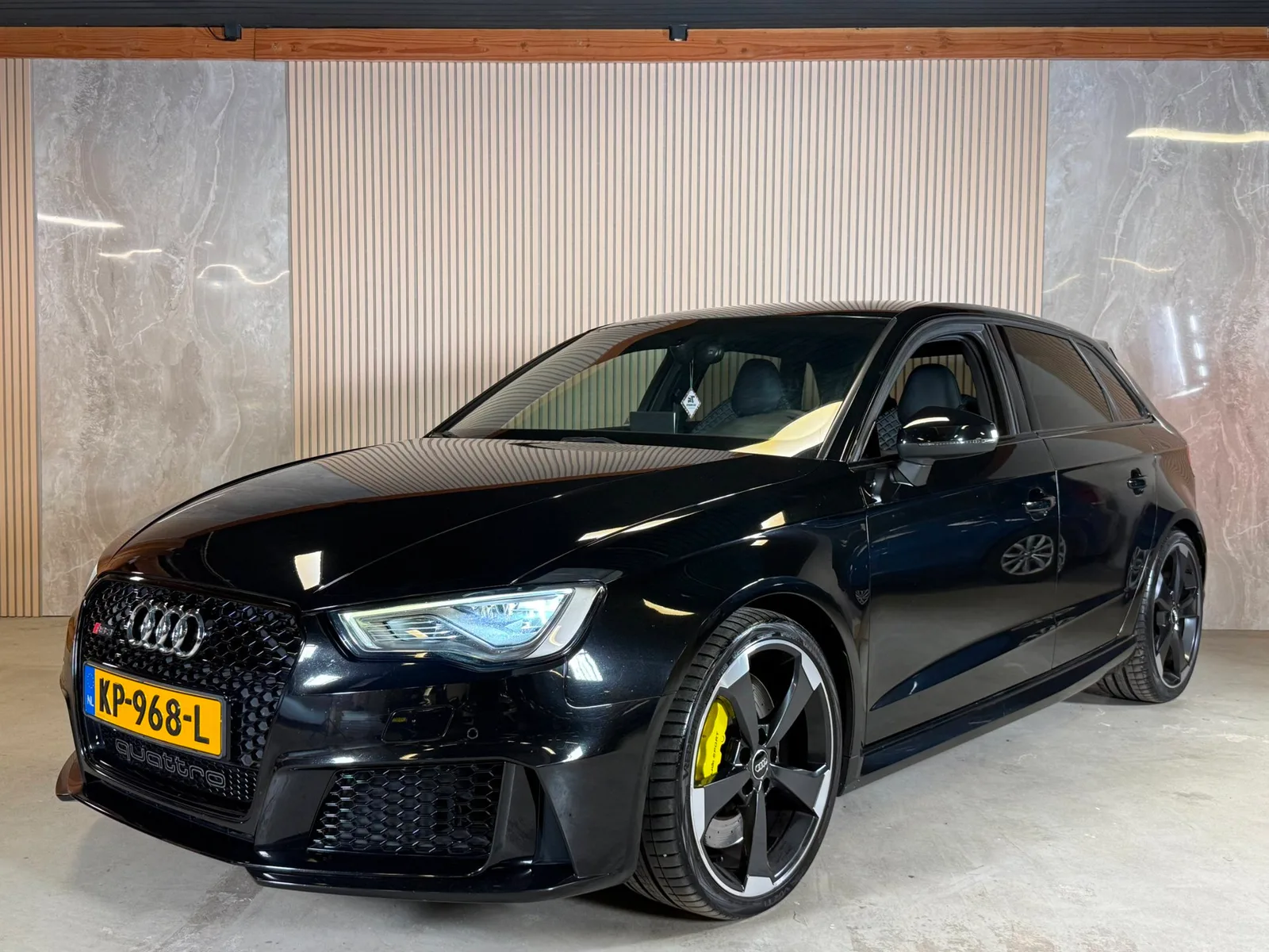 Audi RS 3 Sportback (2015) — foto 1