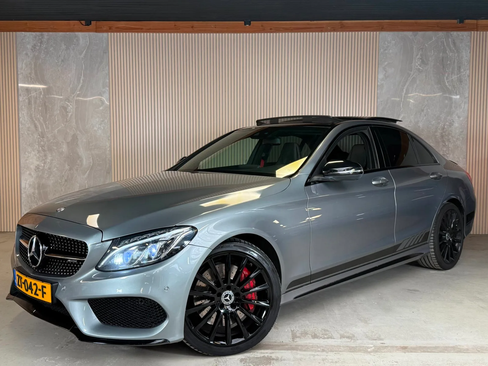 Mercedes-Benz C-Klasse (2015) — foto 1