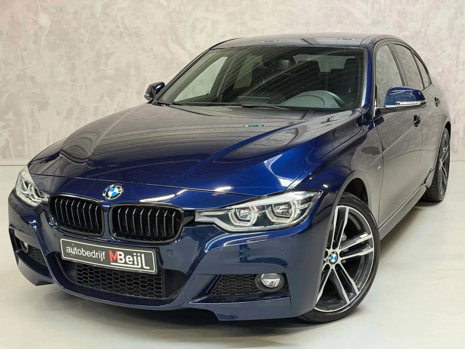 BMW 3-Serie (2017) — foto 1