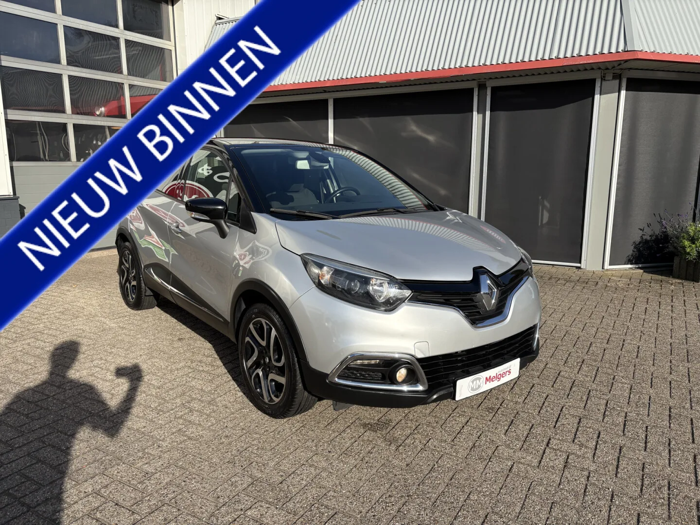 Renault Captur (2016) — foto 1