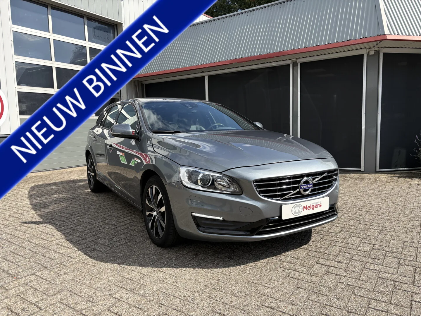 Volvo V60 (2018) — foto 1
