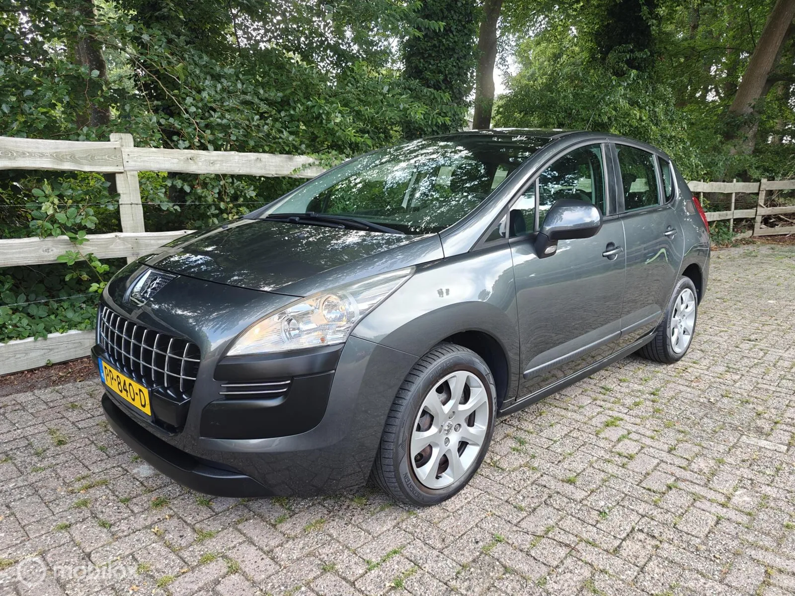 Peugeot 3008 (2012) — foto 1