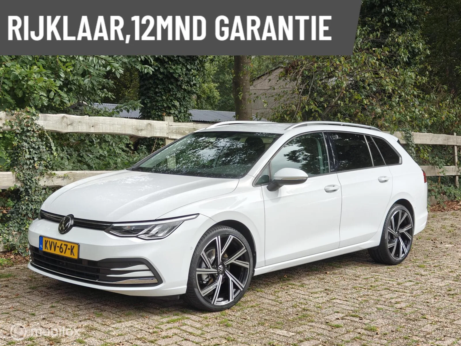 Volkswagen Golf (2024) — foto 1