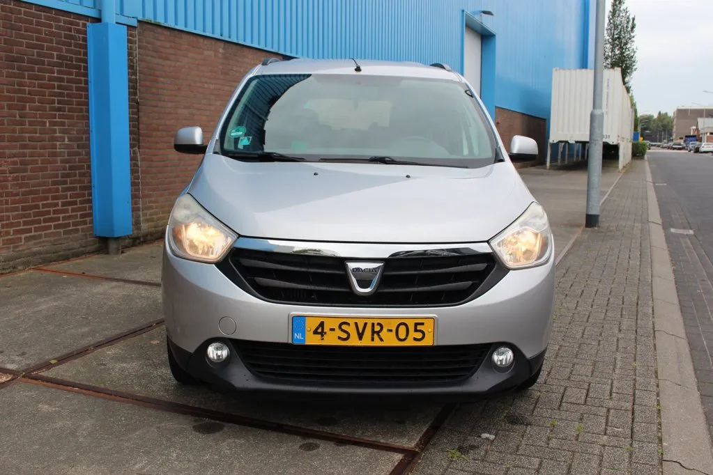 Dacia Lodgy (2013) — foto 1
