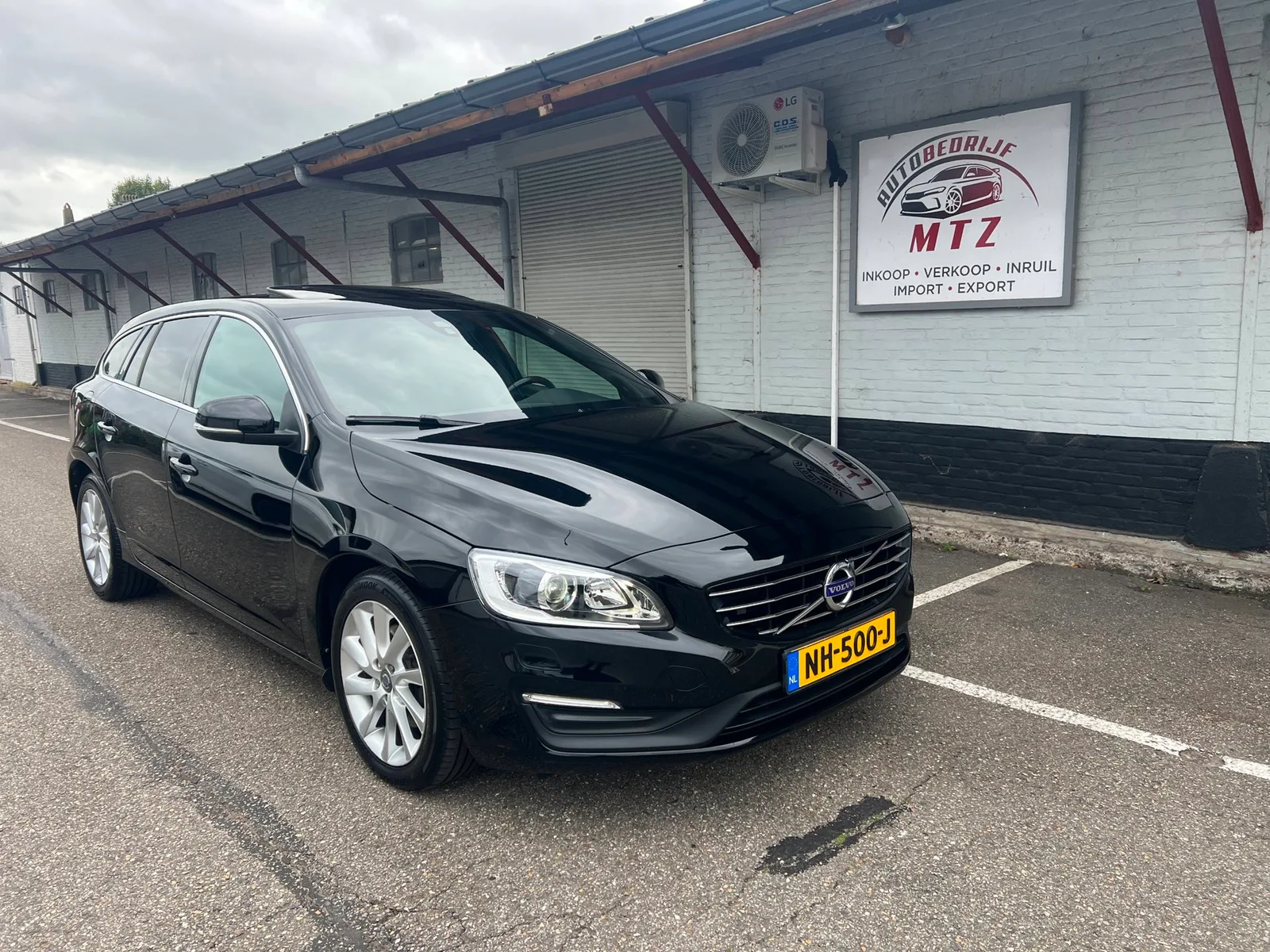 Volvo V60 (2014) — foto 1