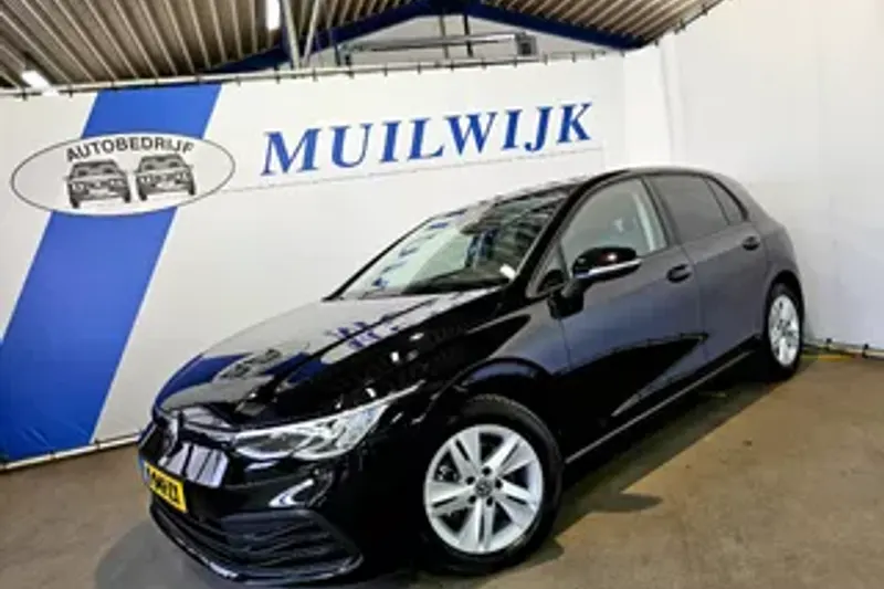 Volkswagen Golf (2021)