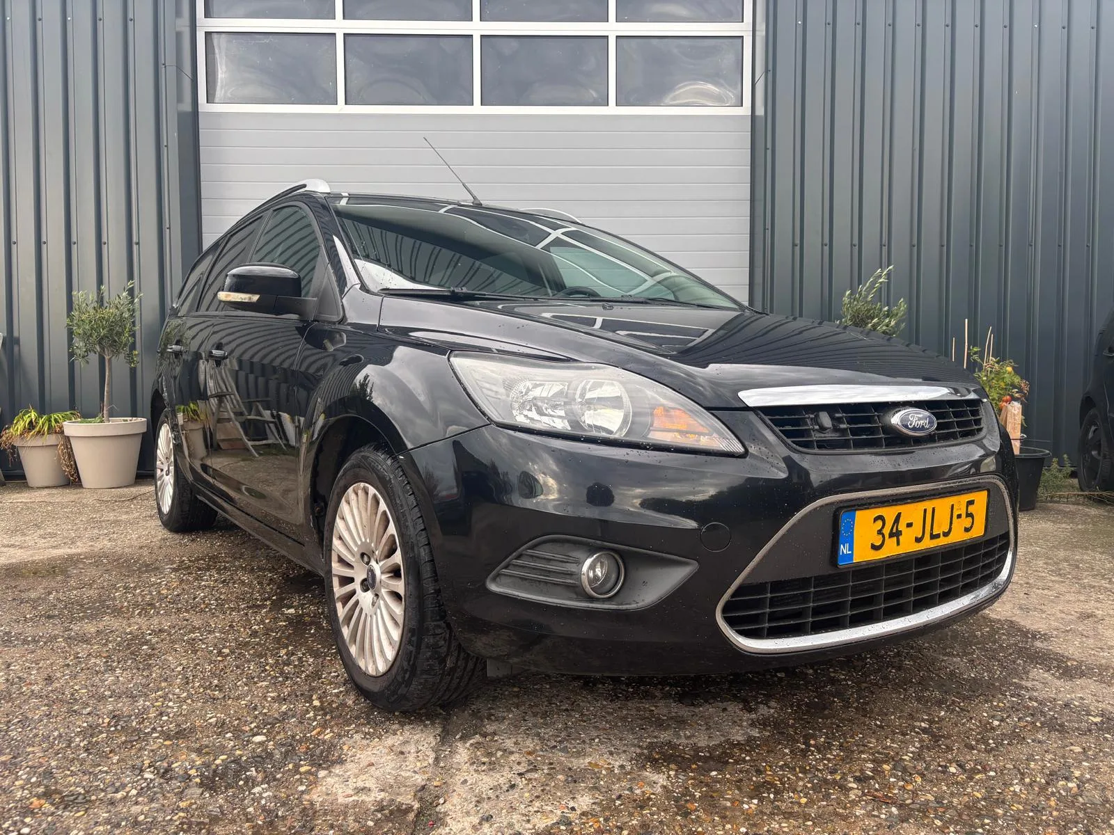 Ford Focus (2009) — foto 1
