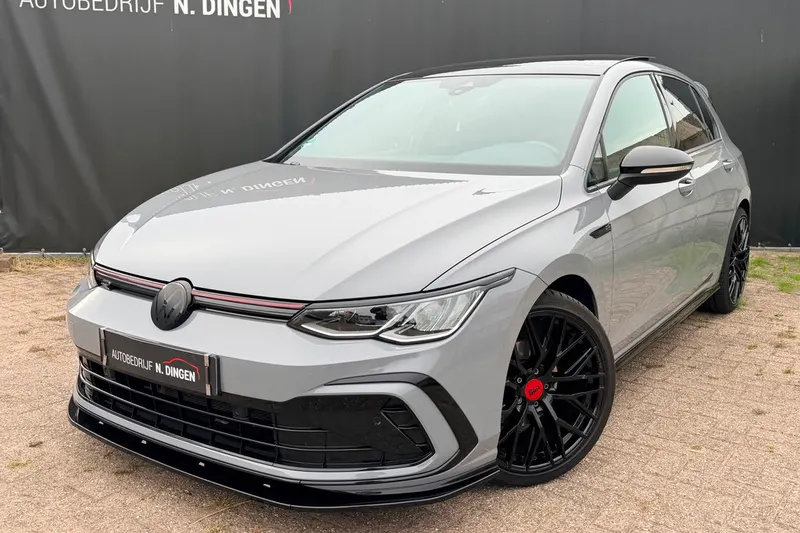 Volkswagen Golf (2022)