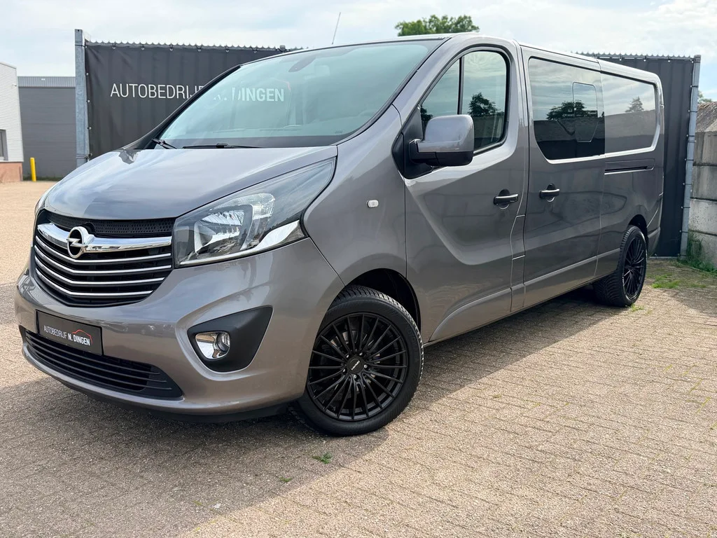 Opel Vivaro (2018) — foto 1