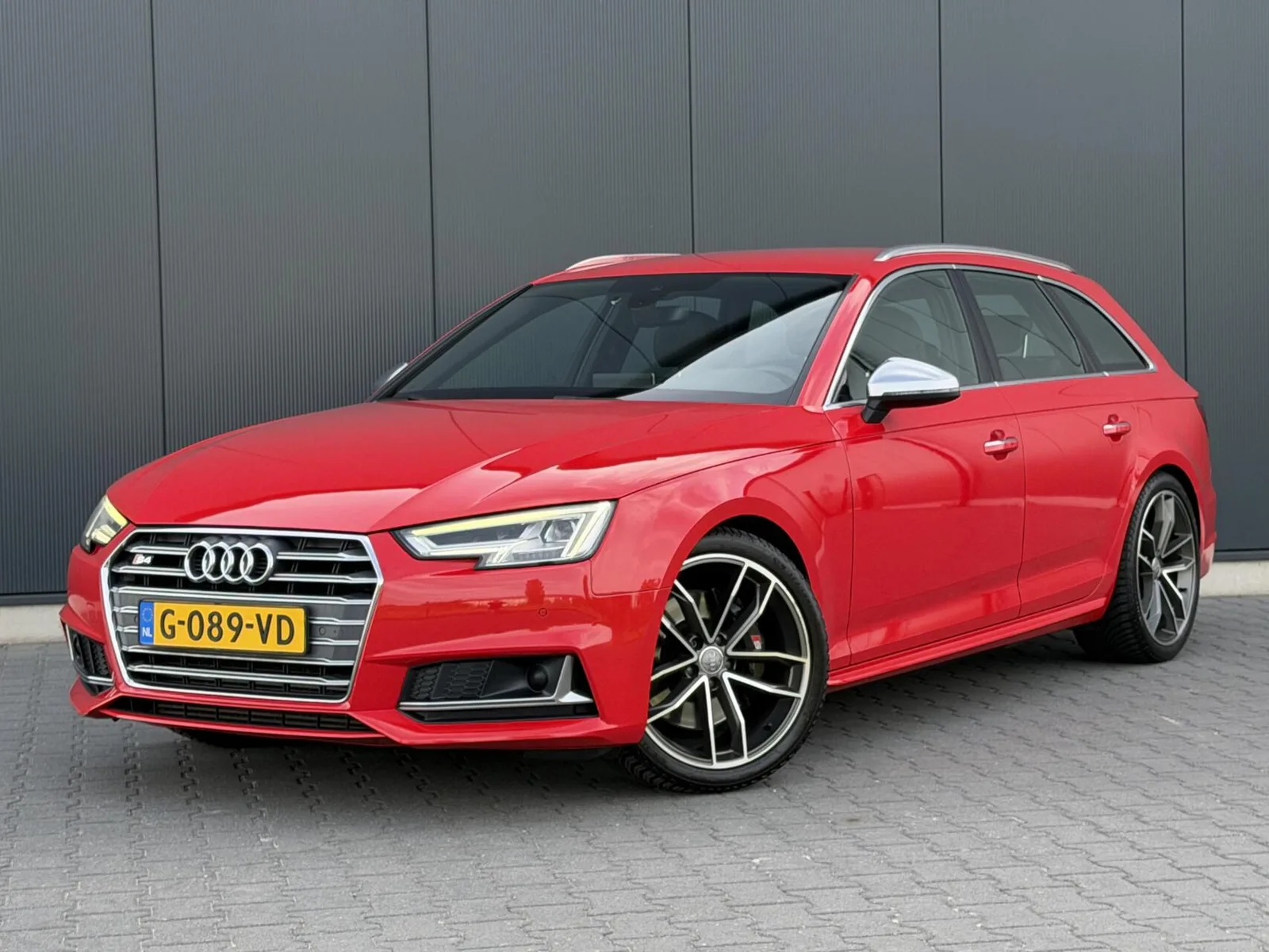 Audi S4 (2017) — foto 1