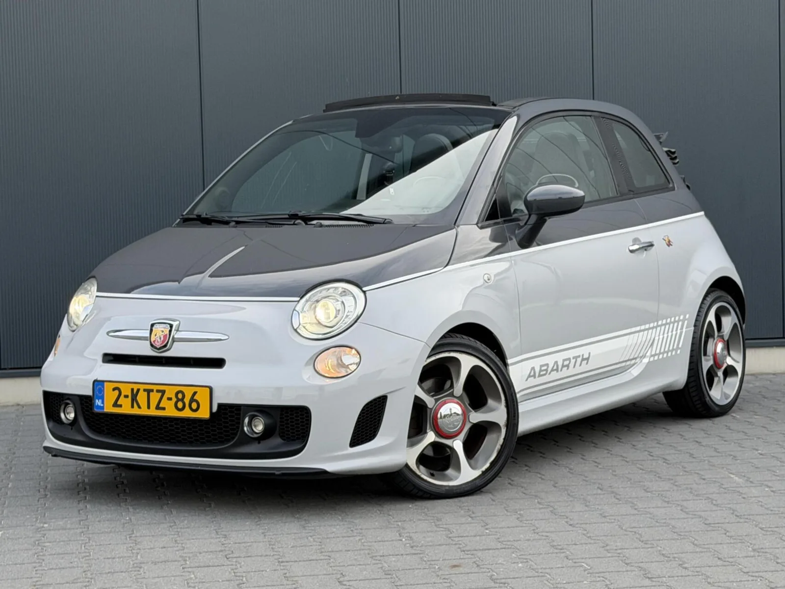 Abarth 500 (2011) — foto 1