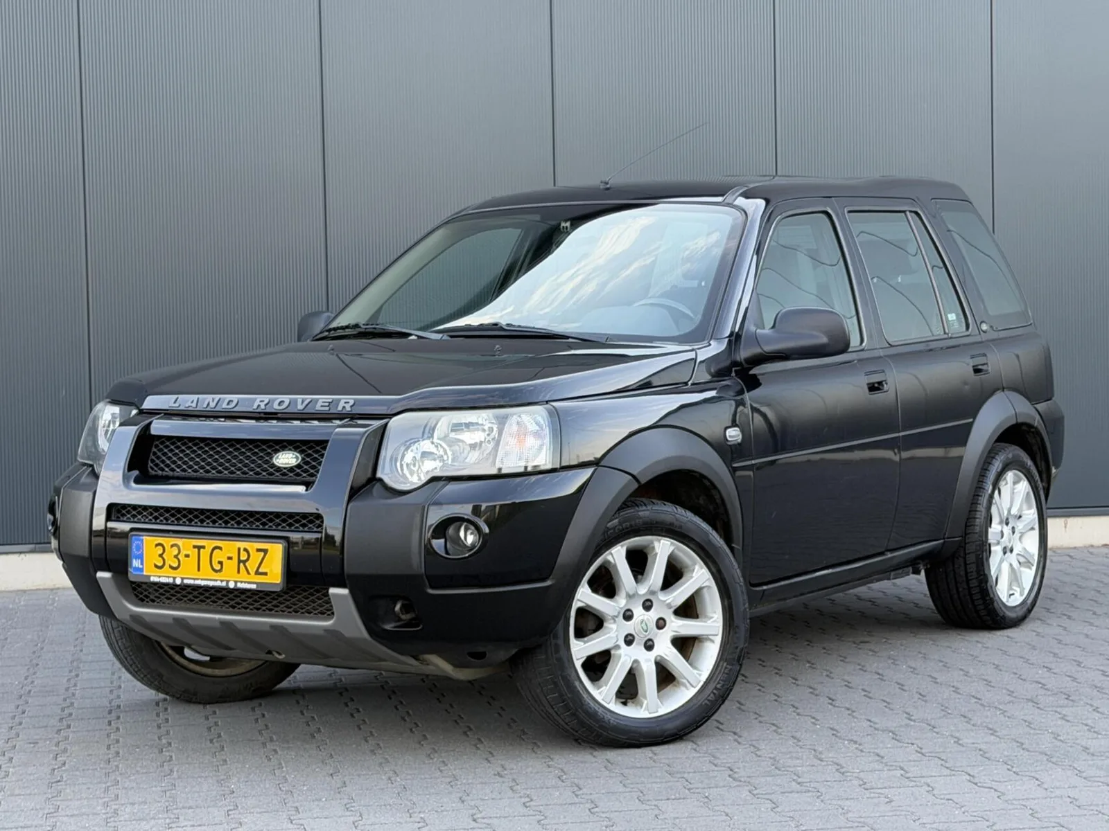 Land Rover Freelander (2004) — foto 1