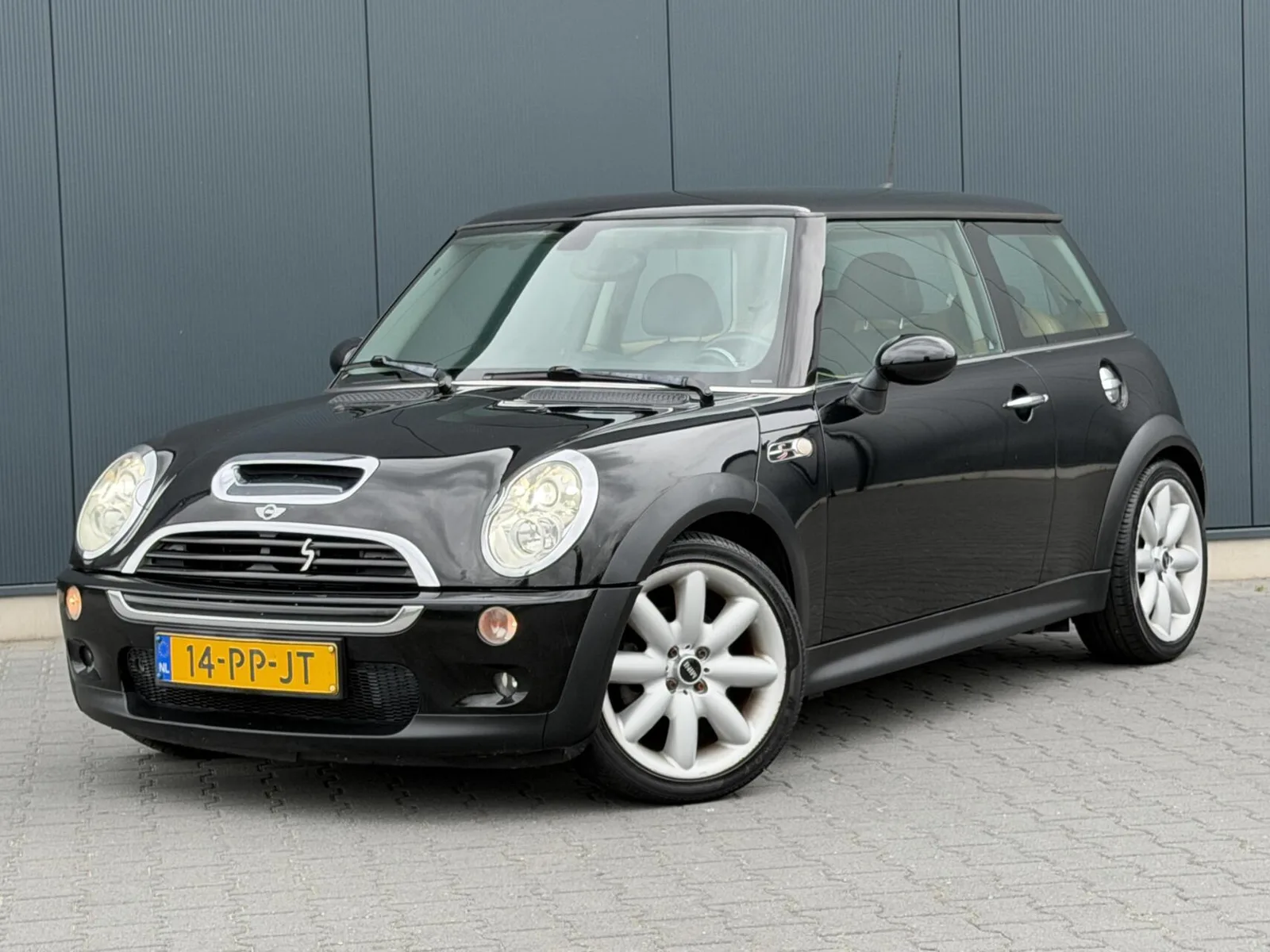 MINI Cooper S (2004) — foto 1