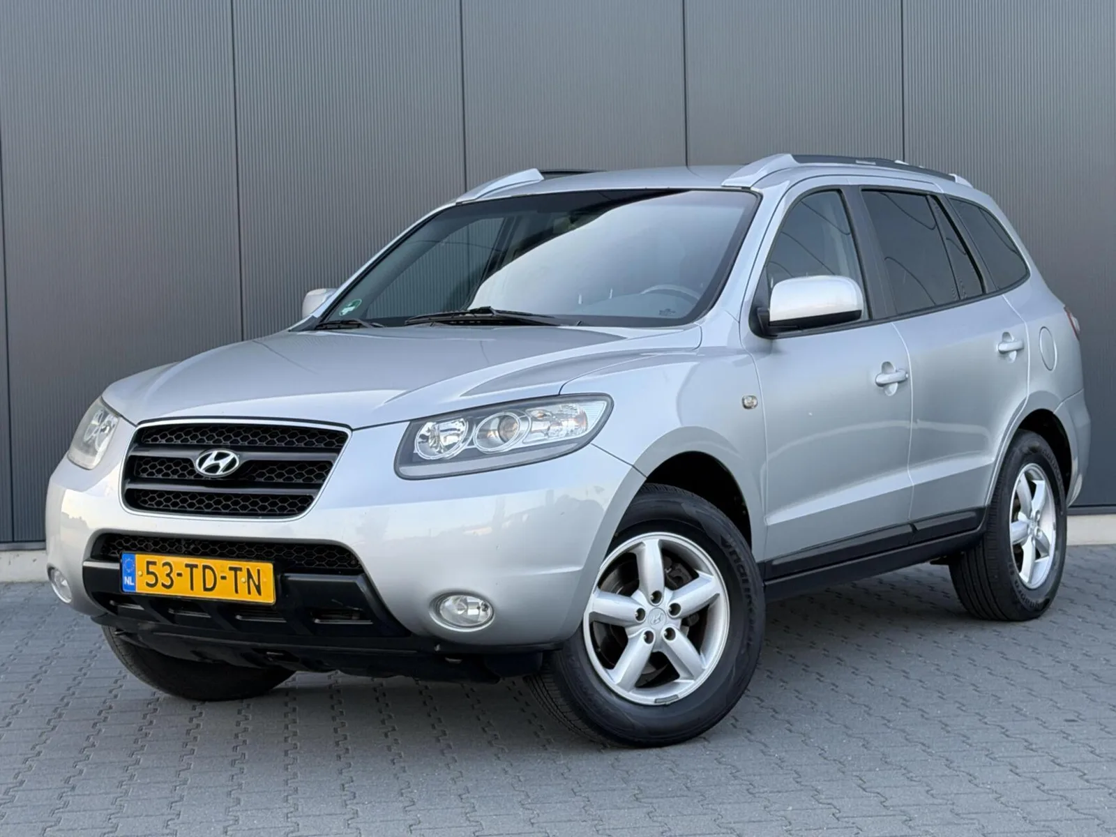 Hyundai Santa Fe (2006) — foto 1
