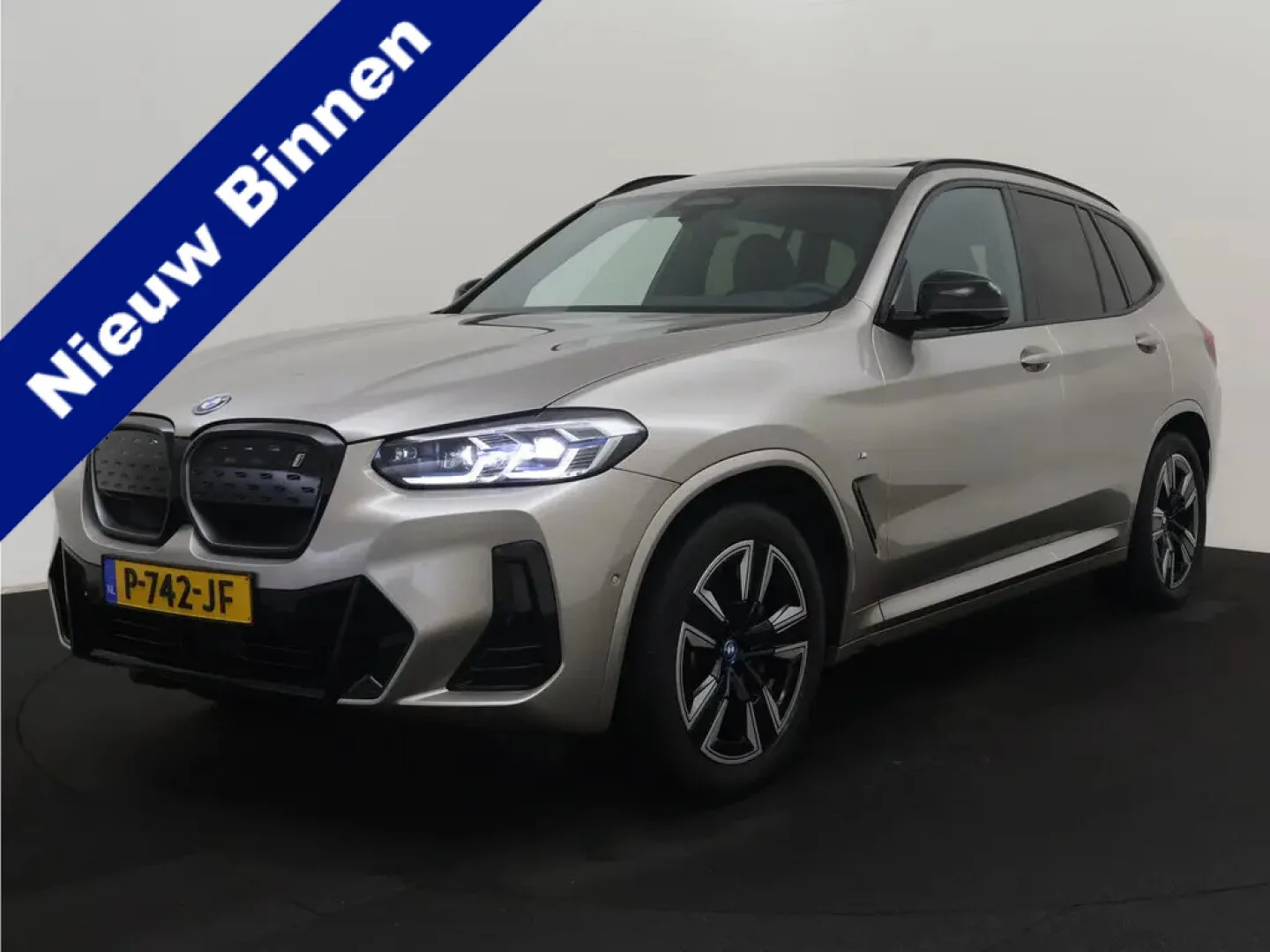BMW iX3 (2022) — foto 1