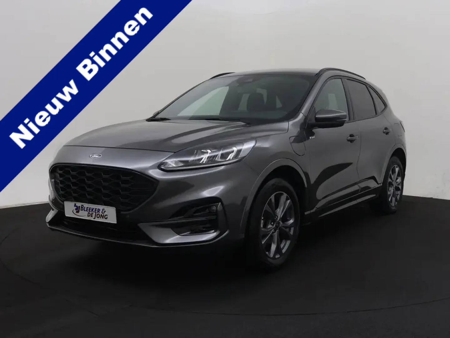 Ford Kuga (2024) — foto 1
