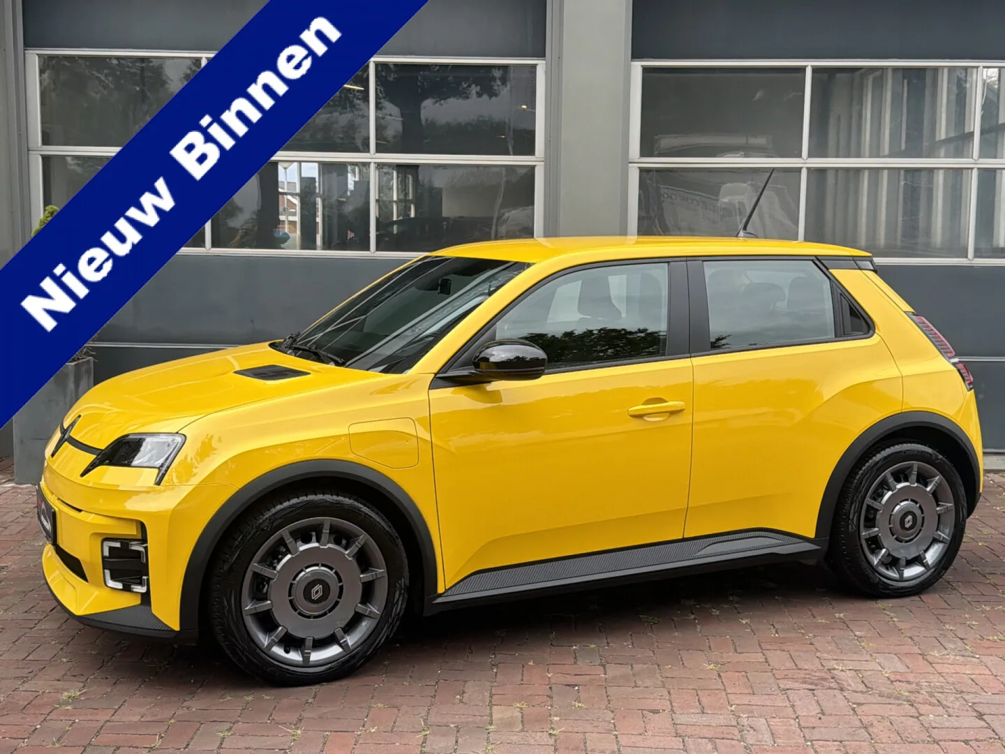 Renault 5 (2025) — foto 1