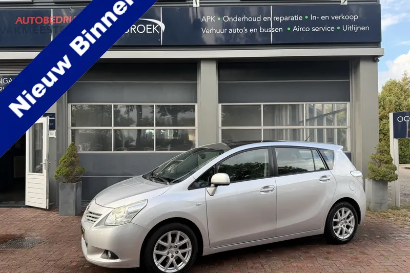 Toyota Verso (2009)