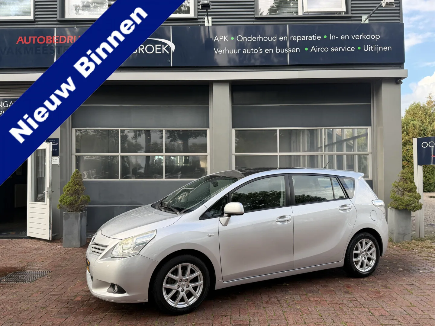 Toyota Verso (2009) — foto 1