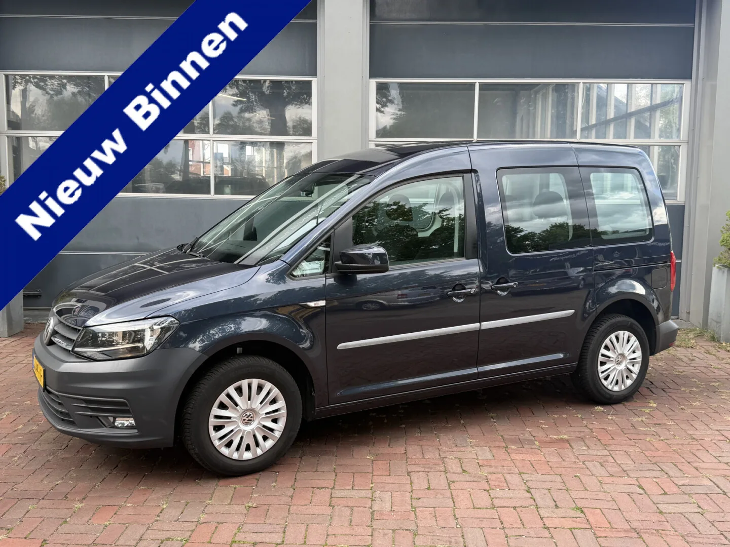Volkswagen Caddy (2018) — foto 1
