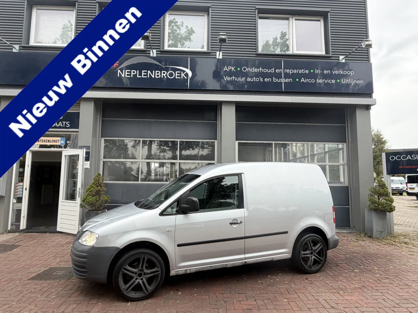 Volkswagen Caddy (2004) — foto 1