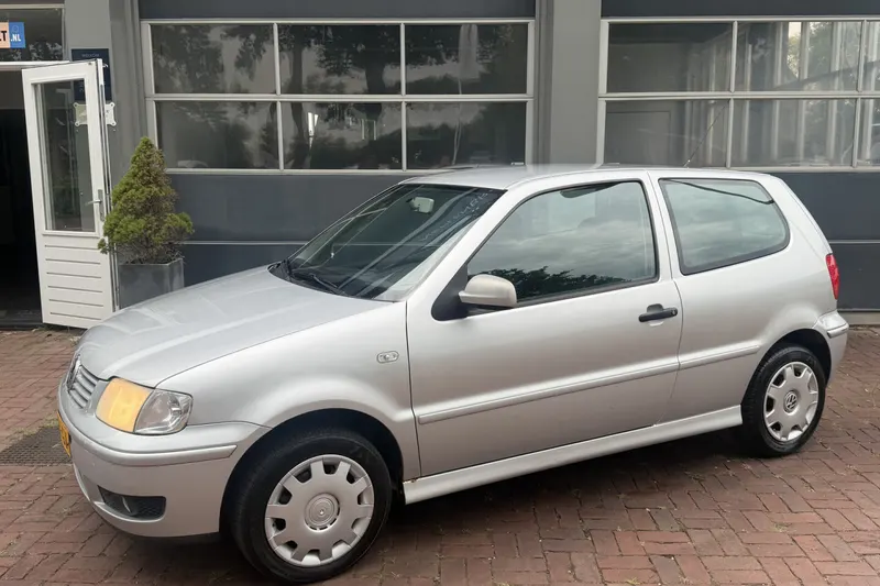 Volkswagen Polo (2001)