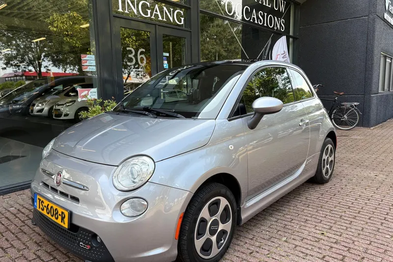 Fiat 500 (2015)