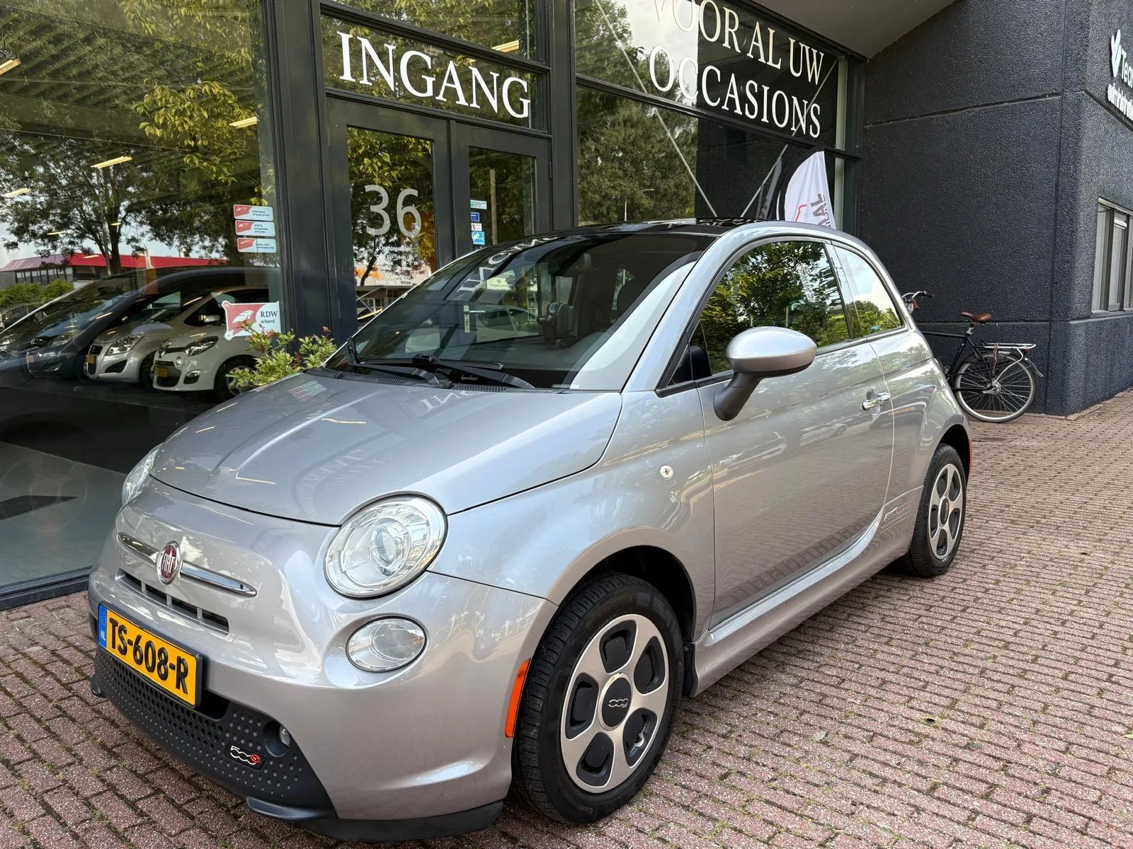 Fiat 500 (2015) — foto 1