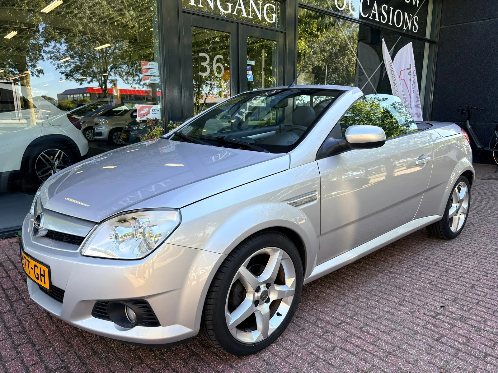 Opel Tigra (2007) — foto 1