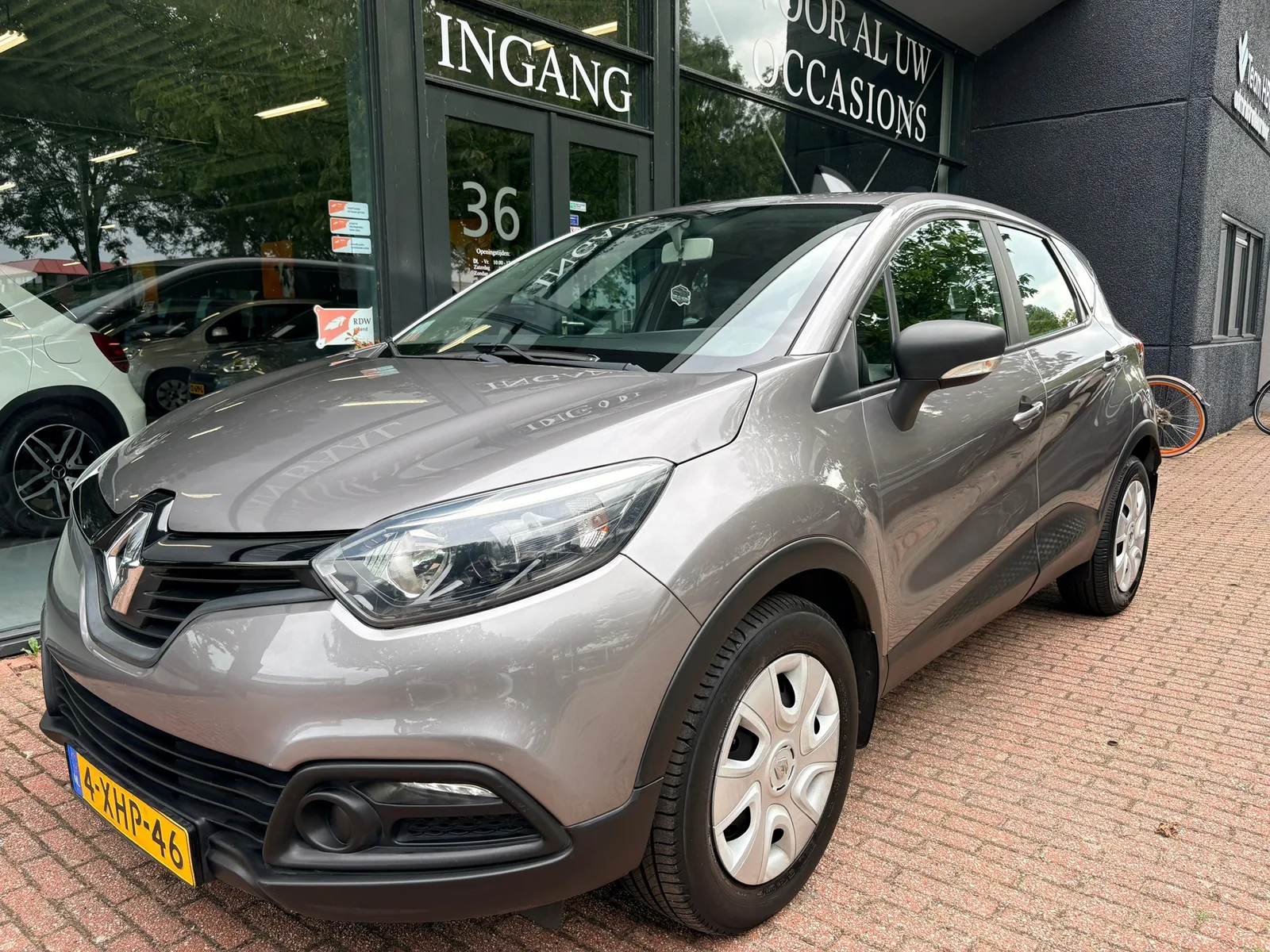 Renault Captur (2014) — foto 1