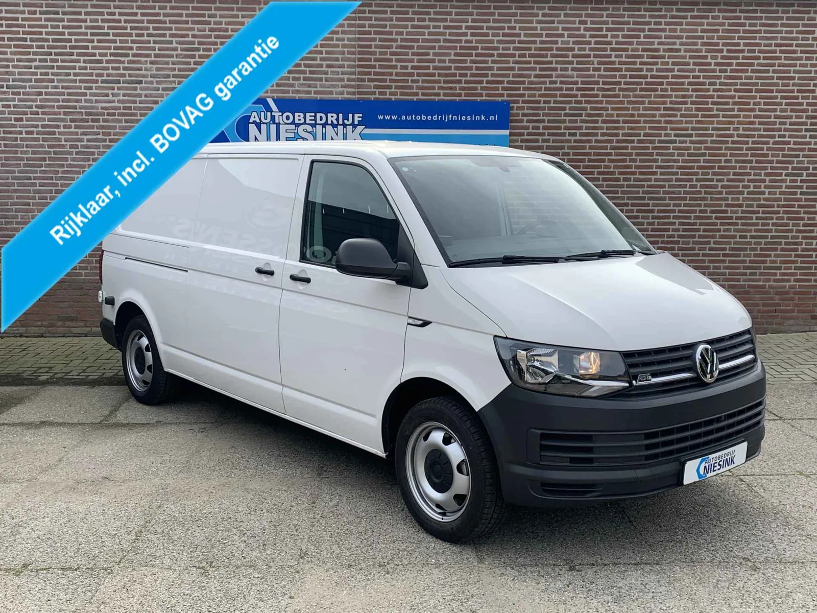 Volkswagen Transporter (2020) — foto 1