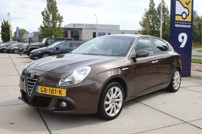 Alfa Romeo Giulietta (2015)