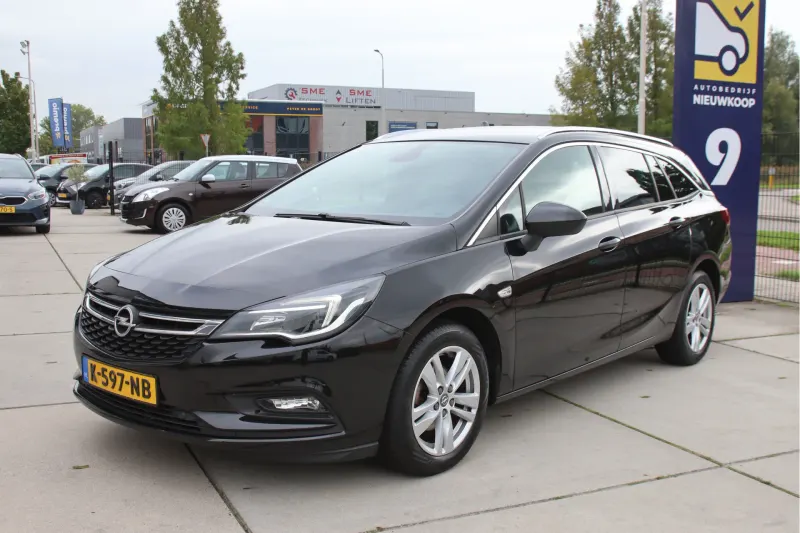 Opel Astra (2018)