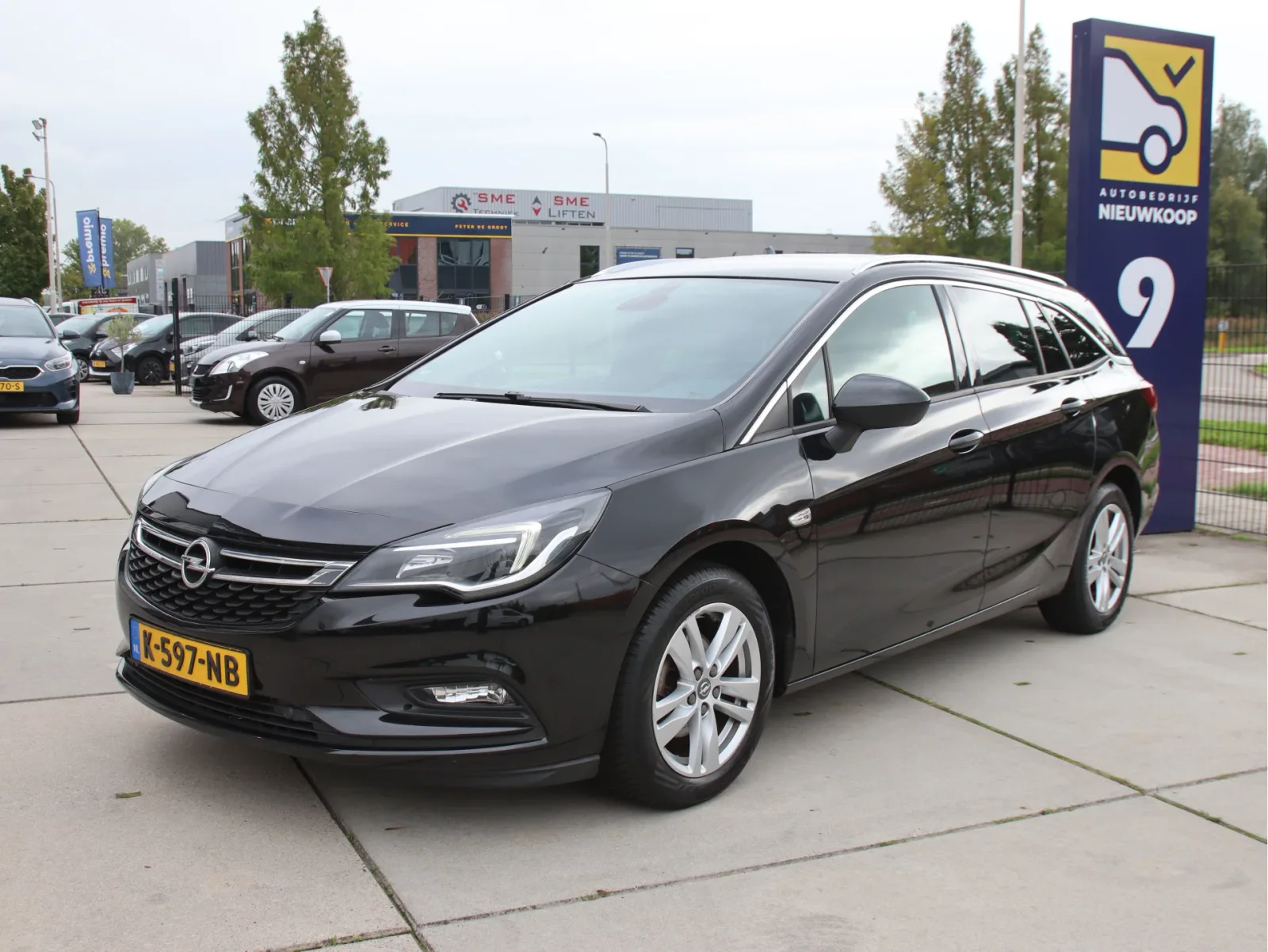 Opel Astra (2018) — foto 1