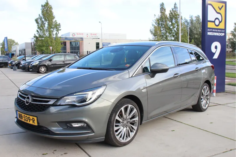 Opel Astra (2017)
