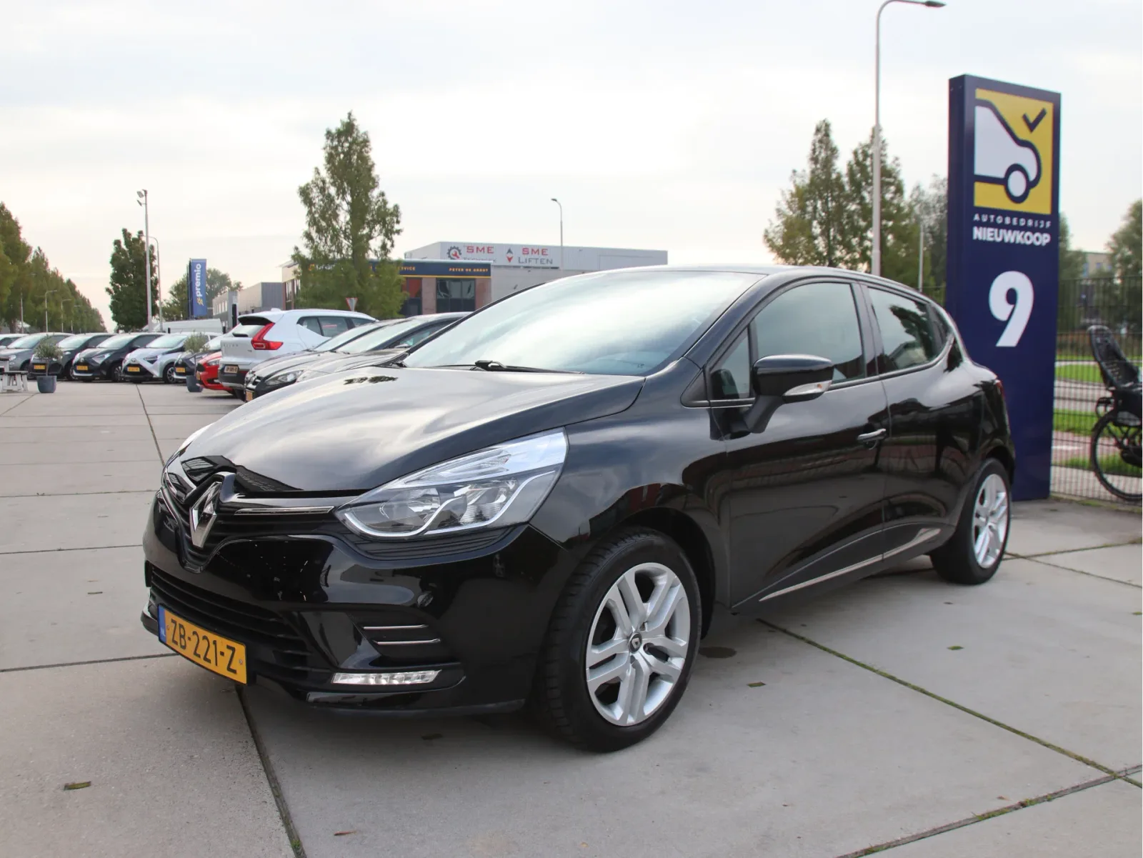 Renault Clio (2019) — foto 1