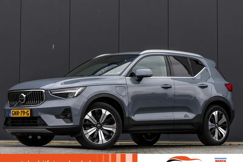 Volvo XC40 (2022)
