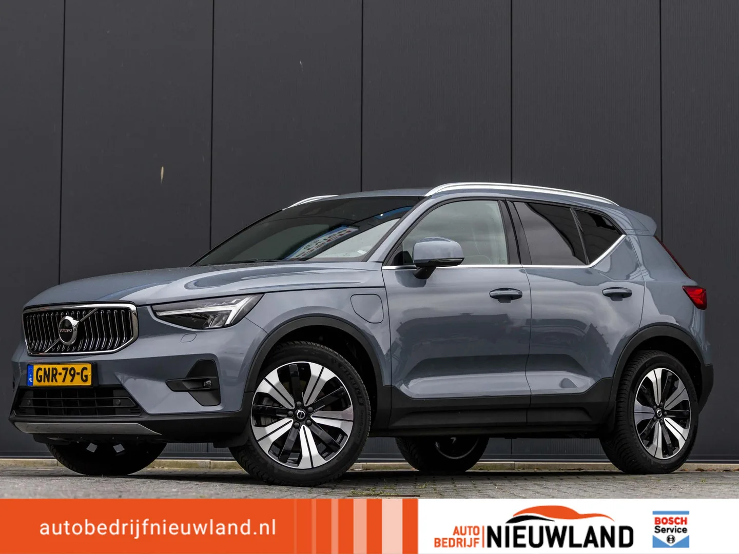 Volvo XC40 (2022) — foto 1