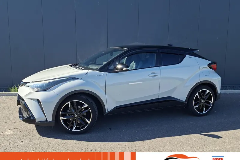 Toyota C-HR (2021)