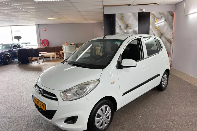 Hyundai i10 (2012)