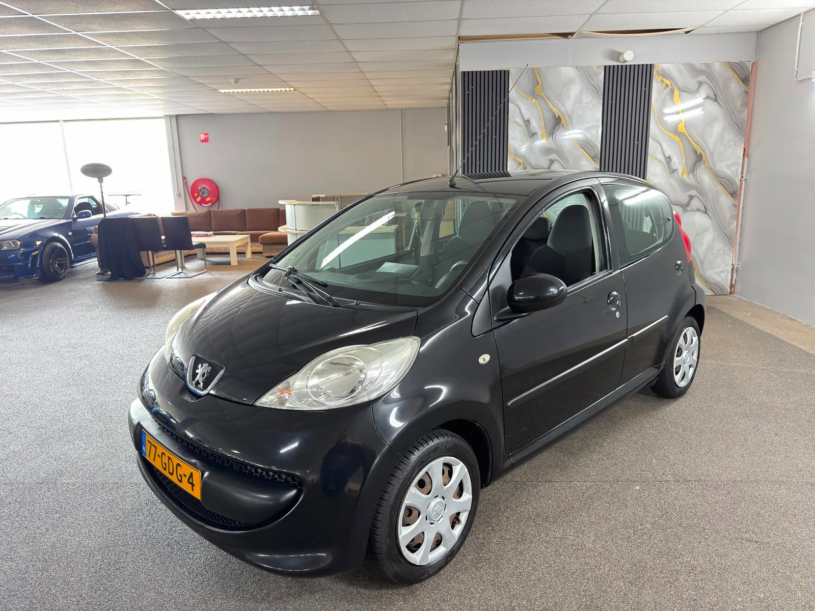 Peugeot 107 (2008) — foto 1