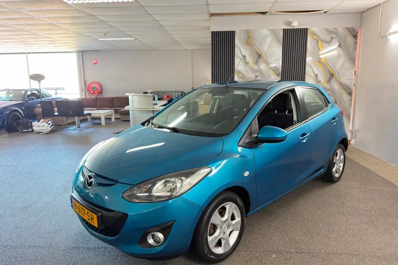 Mazda 2 (2011)