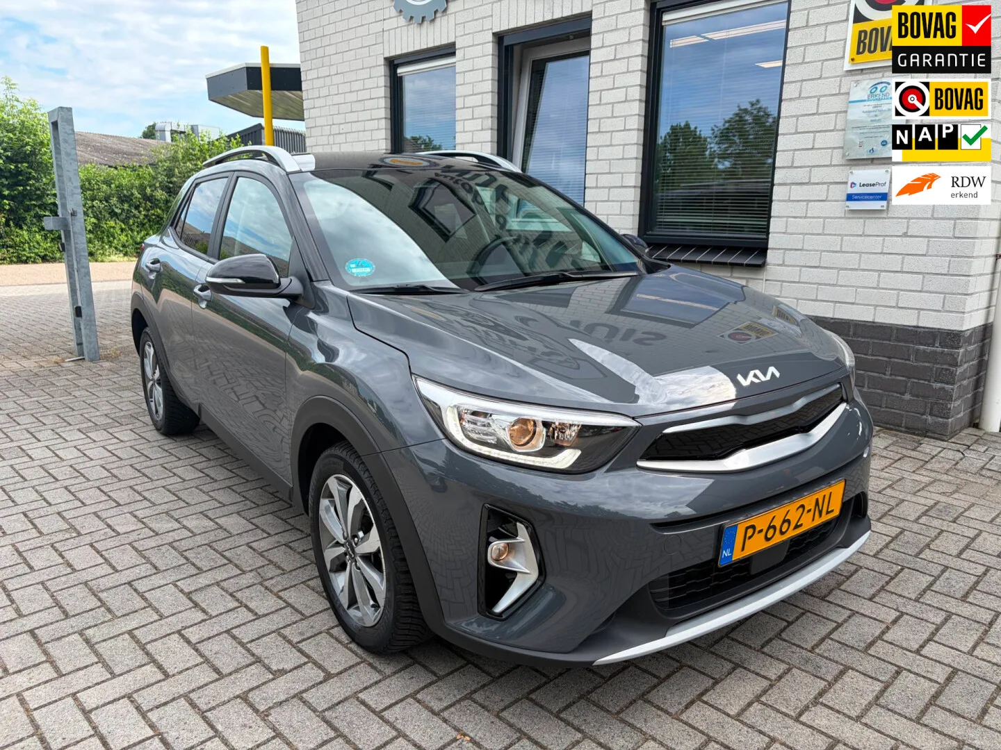 Kia Stonic (2022) — foto 1