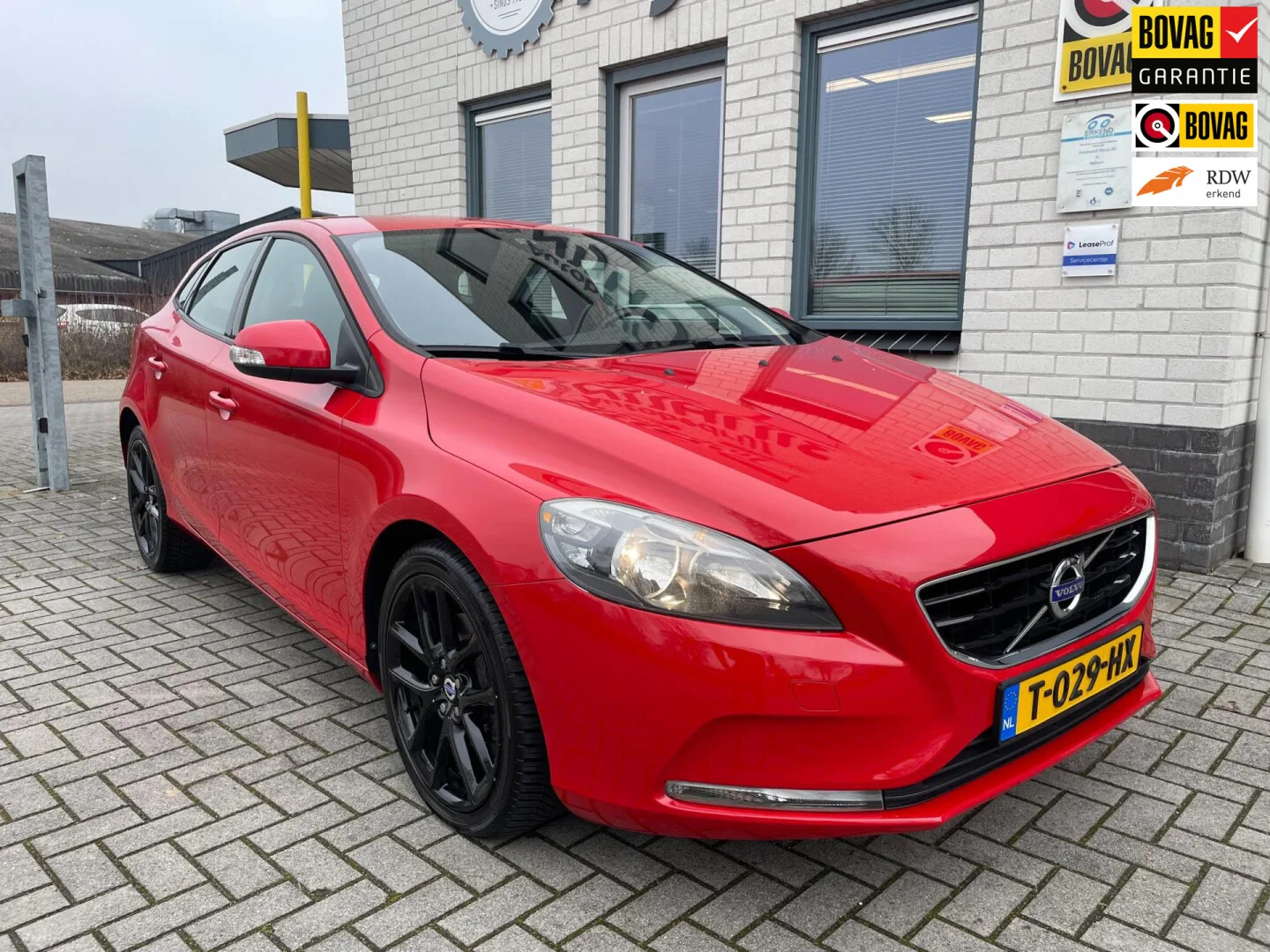 Volvo V40 (2013) — foto 1