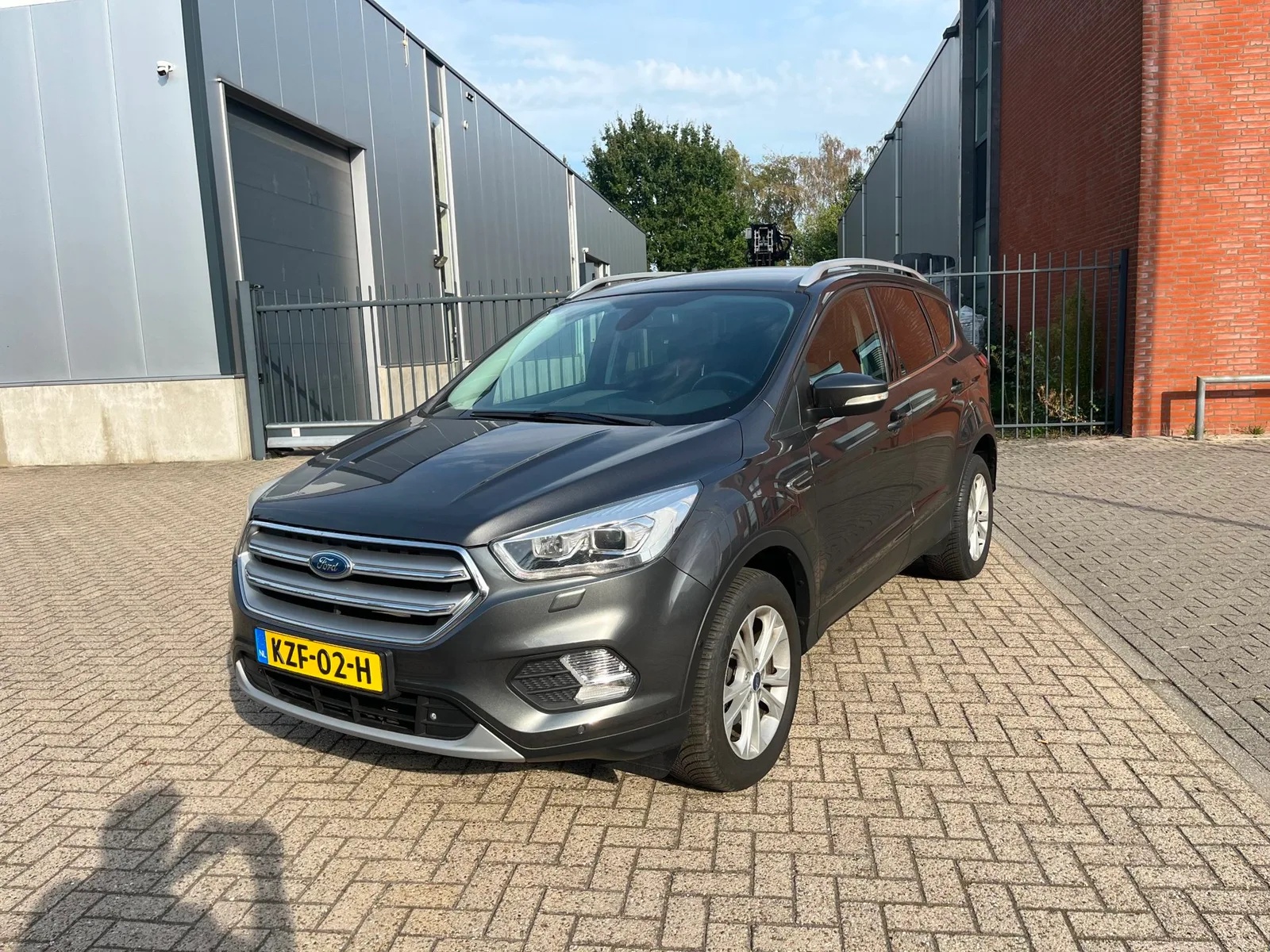 Ford Kuga (2018) — foto 1
