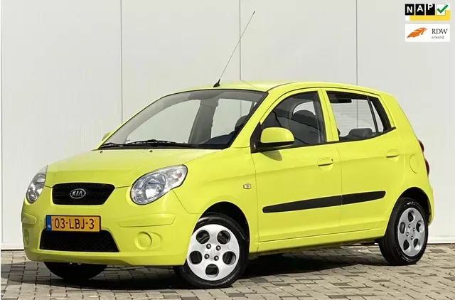 Kia Picanto (2010) — foto 1