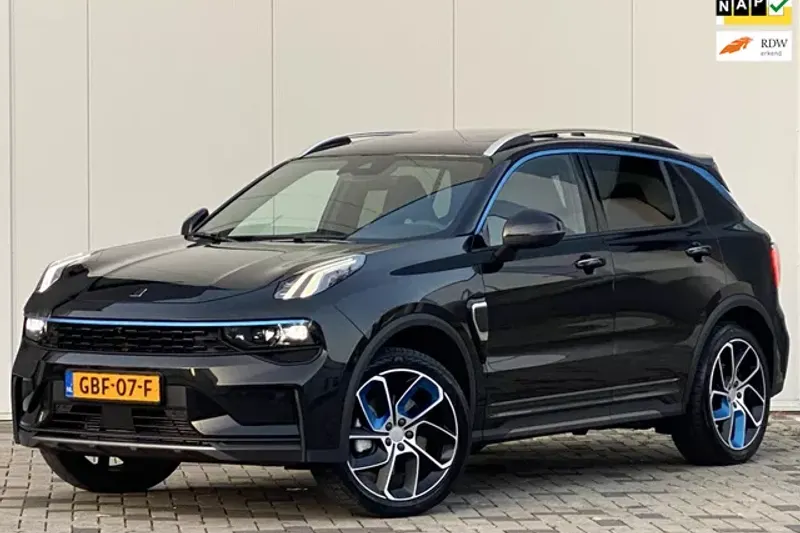 Lynk & Co 01 (2024)
