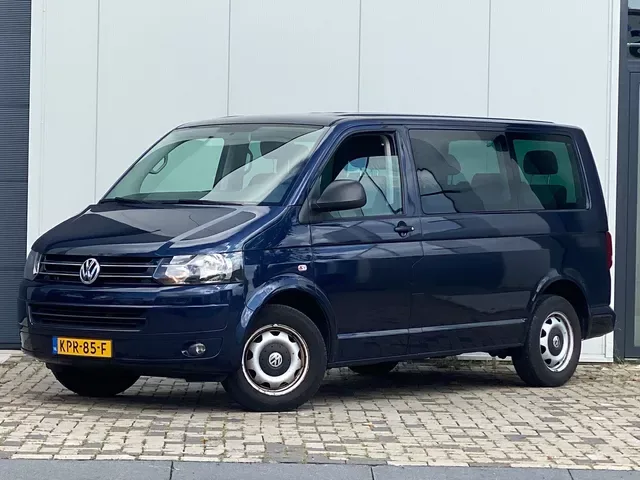 Volkswagen Multivan (2014) — foto 1