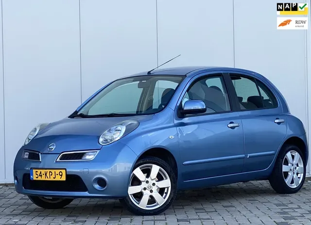Nissan Micra (2010) — foto 1
