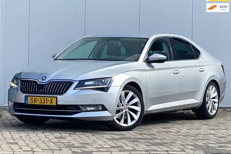 Škoda Superb (2018)
